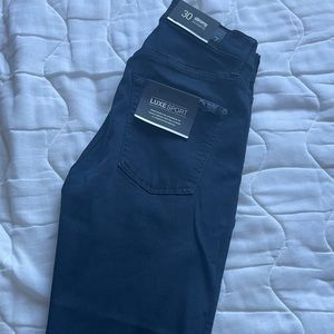 7 for all Mankind Luxe Sport